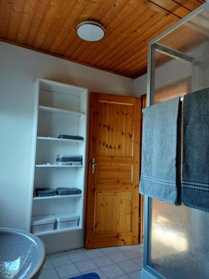 Dachgeschosswohnung Mit Burgblick In Kues Bernkastel-Kues Kültér fotó